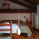 Çiftlik konaklama Domus Rustica *